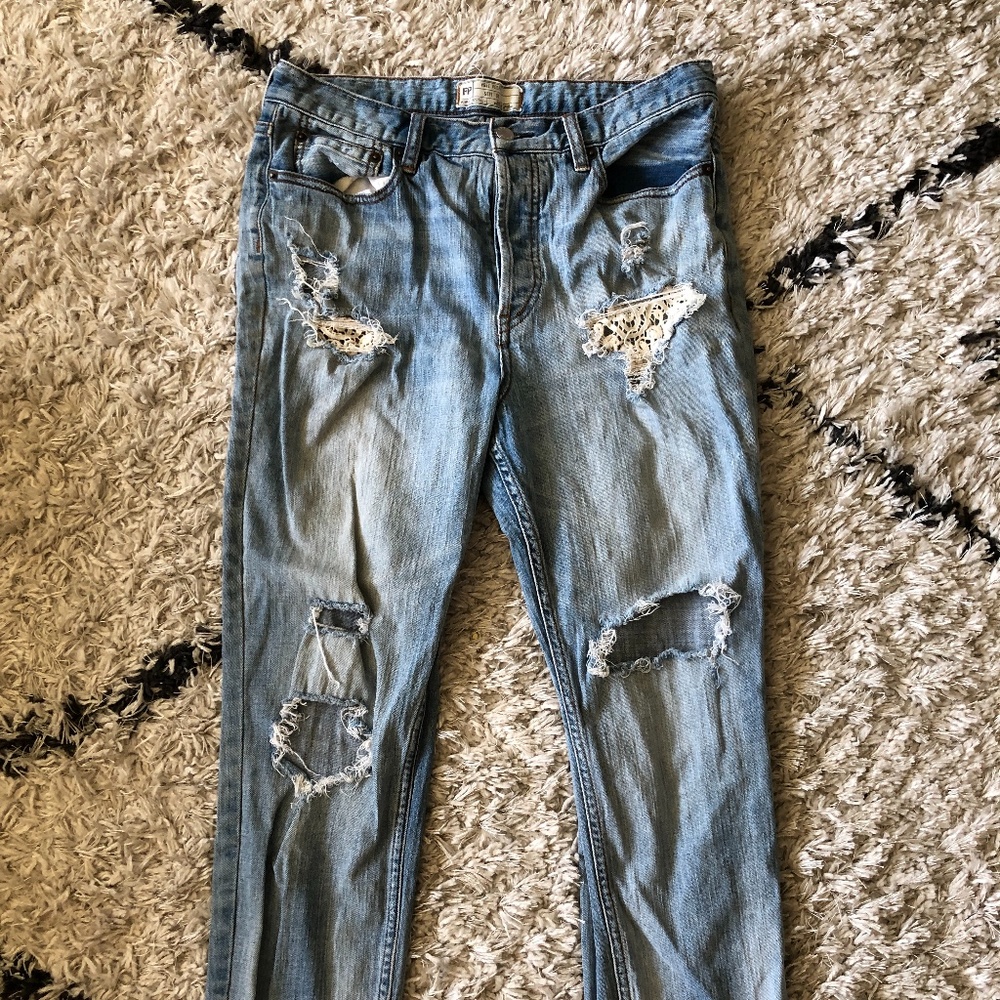 Free People Distressed Jeans